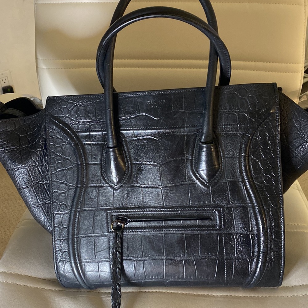Celine Crocodile Embossed Calfskin Medium Phantom Luggage Black. - Picture 2 of 4